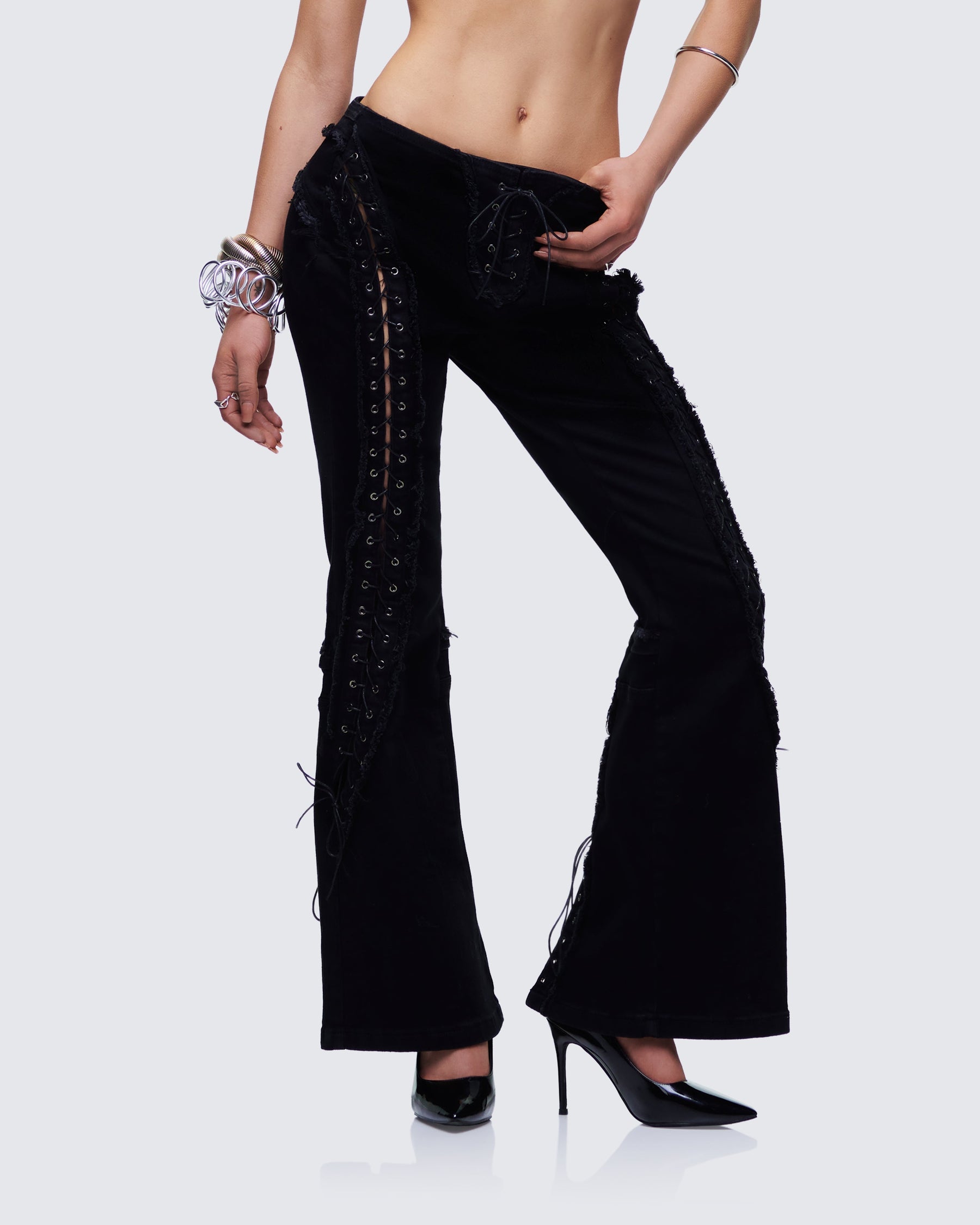 Calça Jeans Genoveva Preta com Amarração