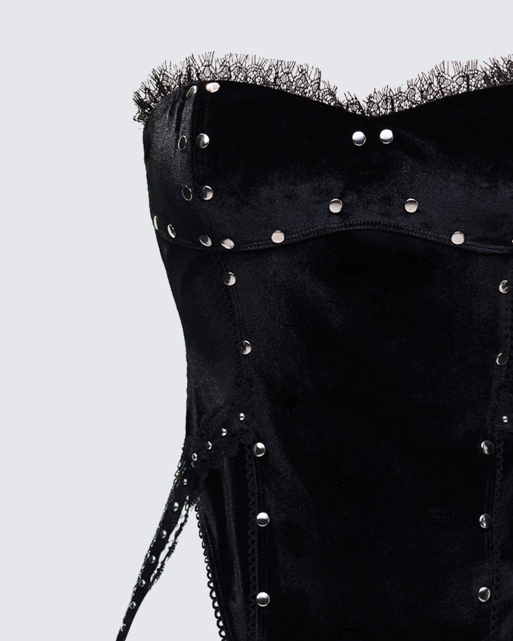 Vestido Killian Preto de Veludo com Tiras